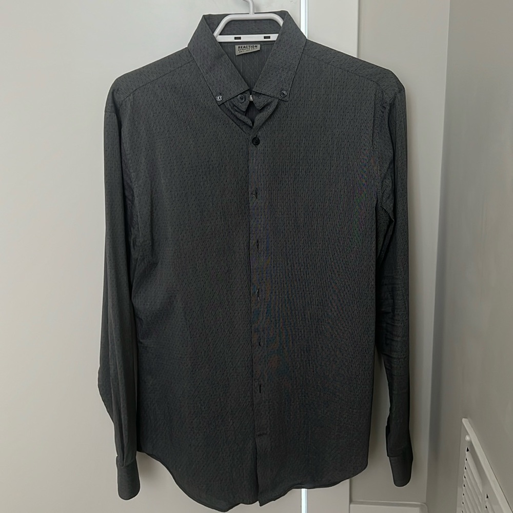 Kenneth Cole Reaction MENS DRESS SHIRT - Dark Grey with Pattern- SIZE 15 / SMALL